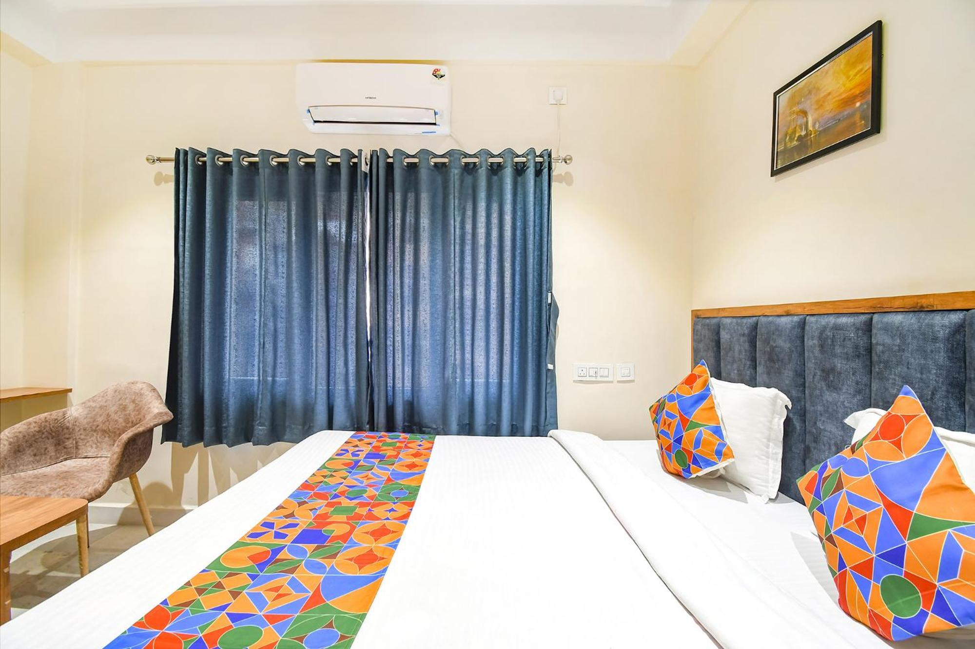 Fabhotel Prime The Golden Plaza - Nr Tarapith Temple Exteriér fotografie