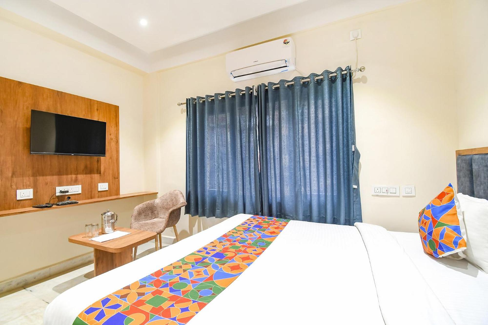 Fabhotel Prime The Golden Plaza - Nr Tarapith Temple Exteriér fotografie